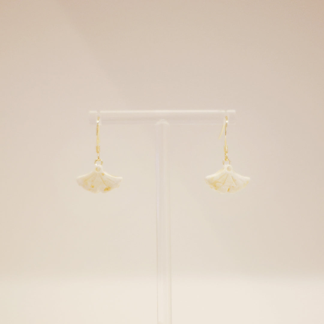 銀杏系列|小小銀杏白金水泥短耳環 Ginkgo Series|Little Ginkgo White Gold Cement Earrings