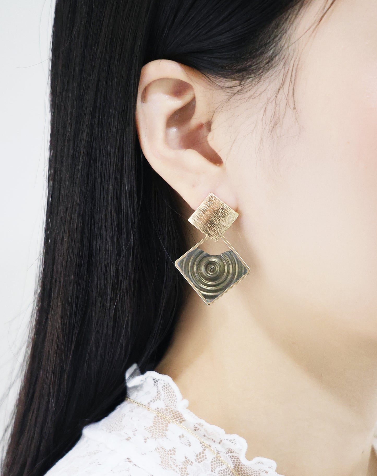 水紋系列|金黑菱形金屬水紋耳環 Wave Series|Black Gold Rhombus Metal Wave Earrings