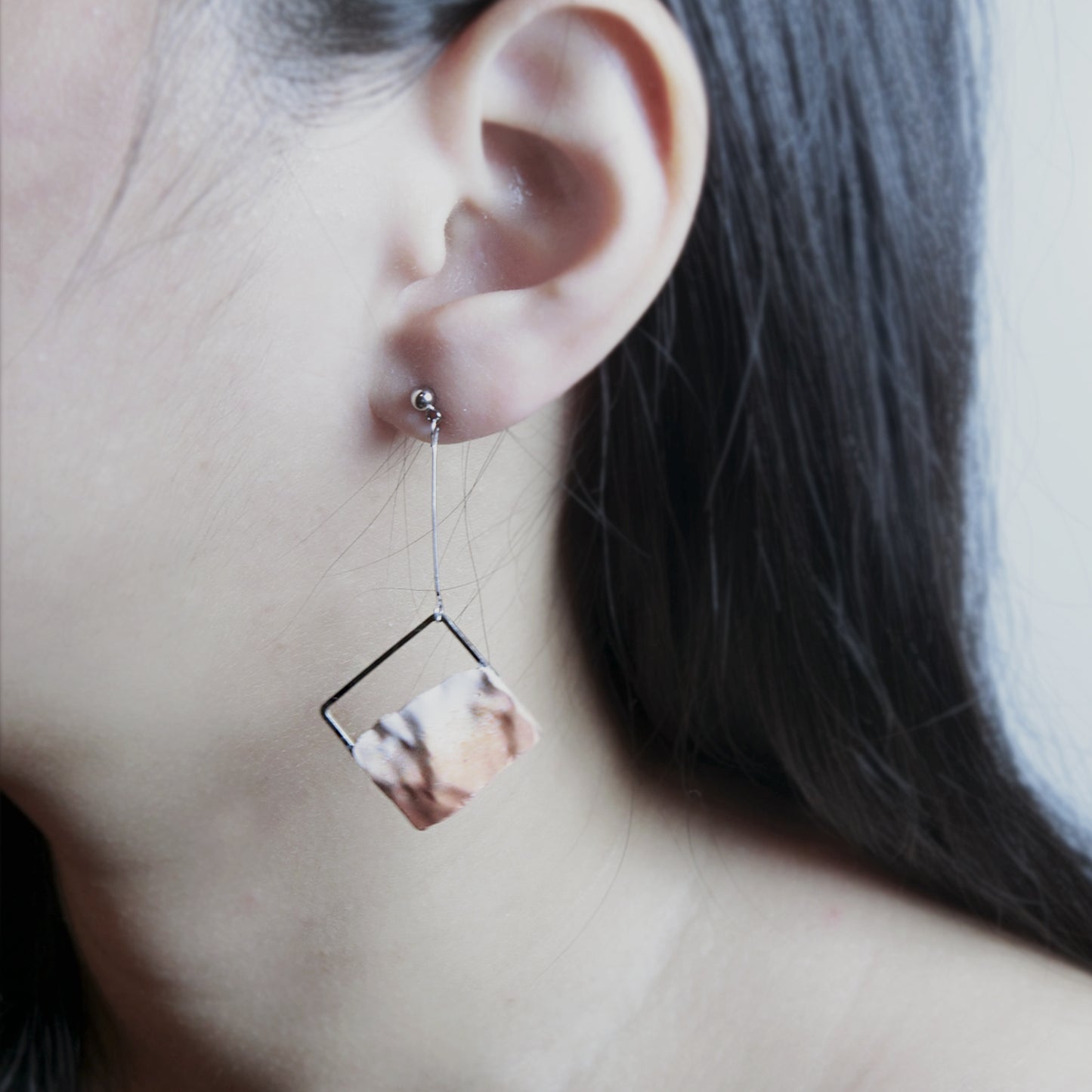 節氣系列|秋分(橘)垂吊水泥耳環 Solar term Series|Autumn Equinox rhombic cement earring