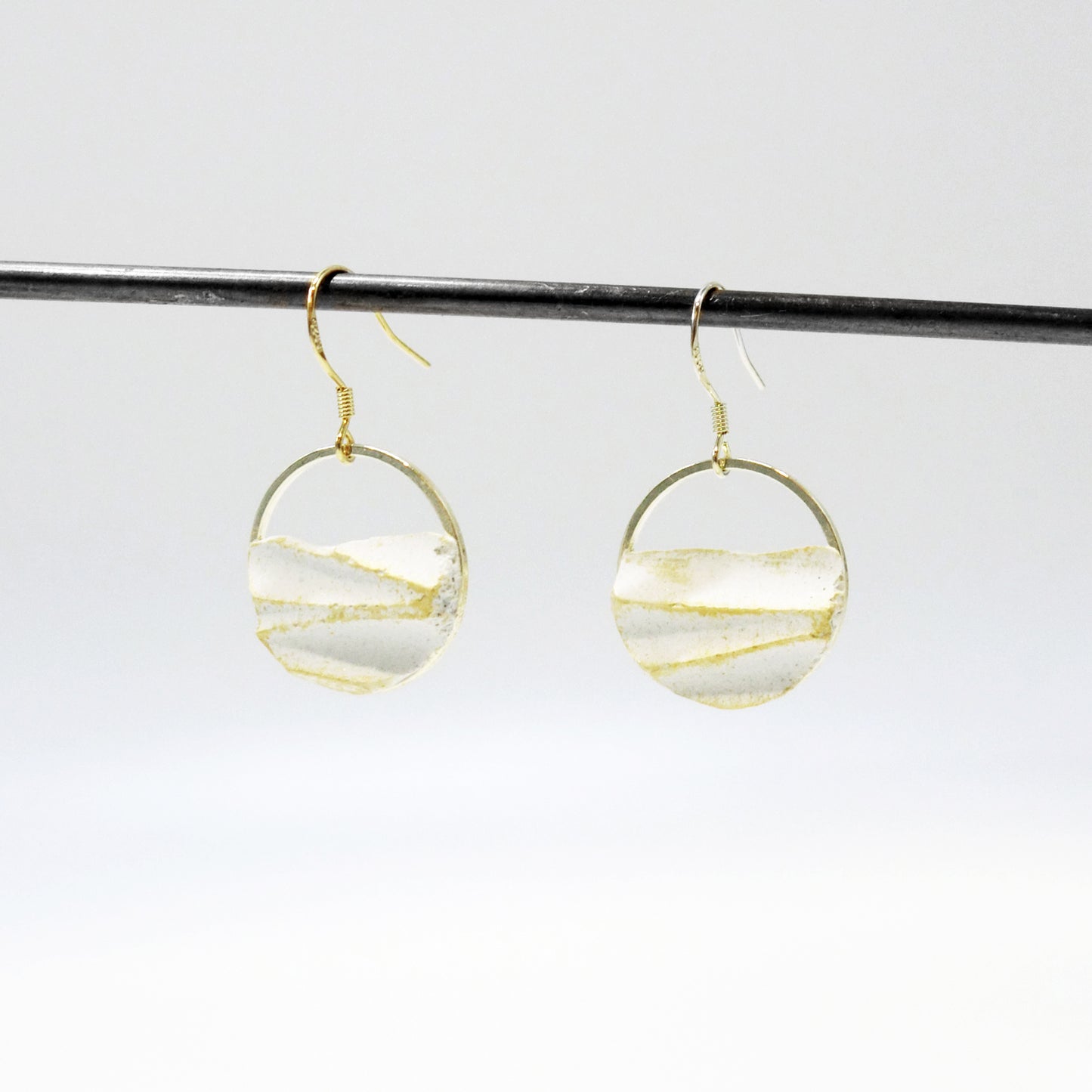 沙丘系列|圓形垂吊水泥耳環 Sand Dune Series|Circular cement earring