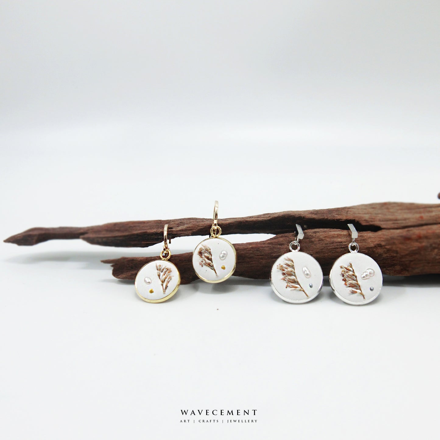 星雲系列|珍珠乾燥花水泥耳環 Nebula Series|Pearl Flower Cement Earrings