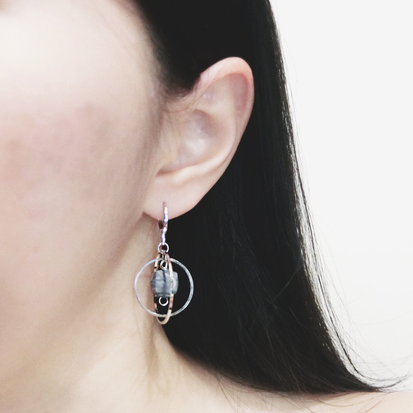 隕石轉轉系列|短耳環   Spinning Meteorite|Cement Earrings (Short)
