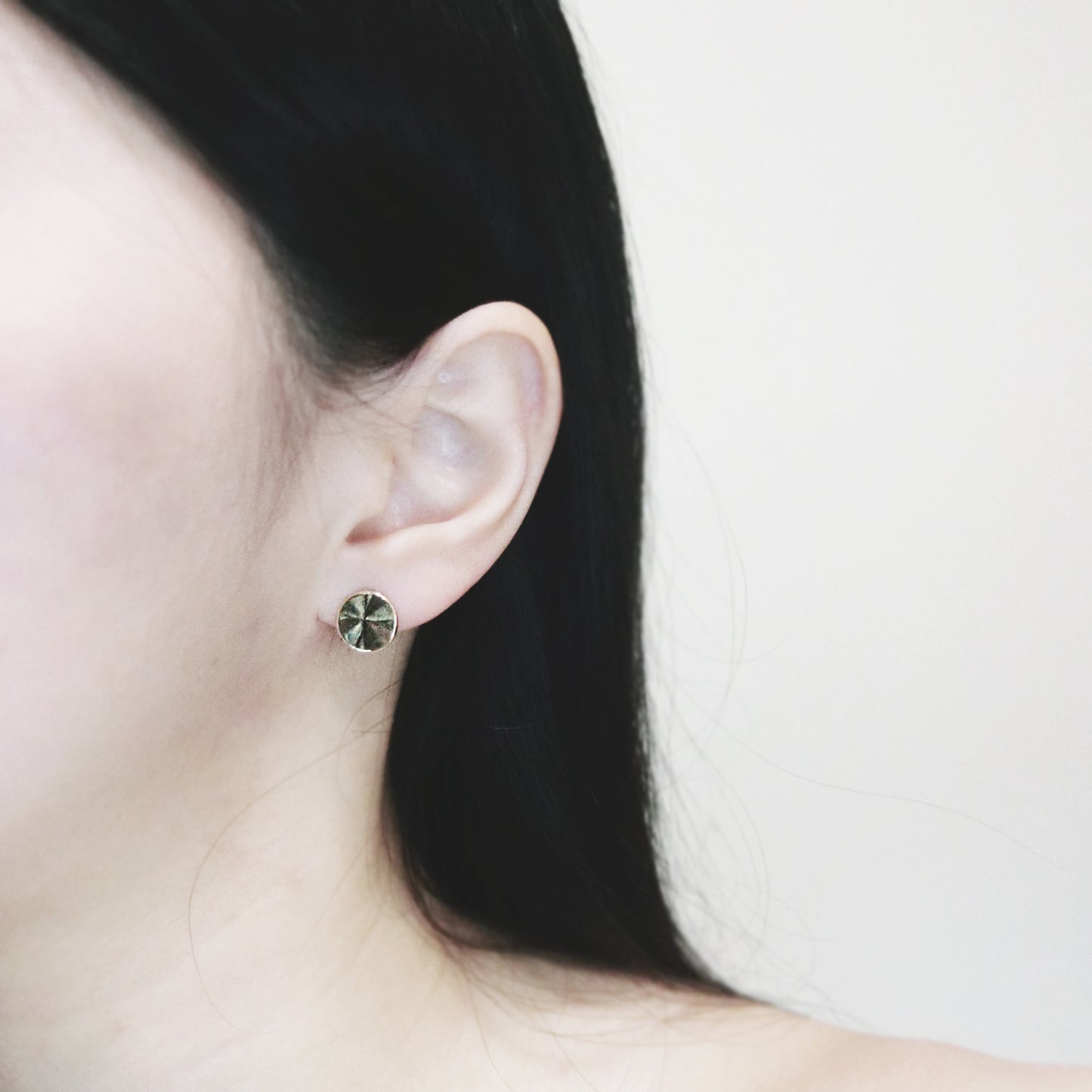 金沙系列|黑金水泥貼耳耳環 Golden Sand Series|Golden Black Cement Earrings