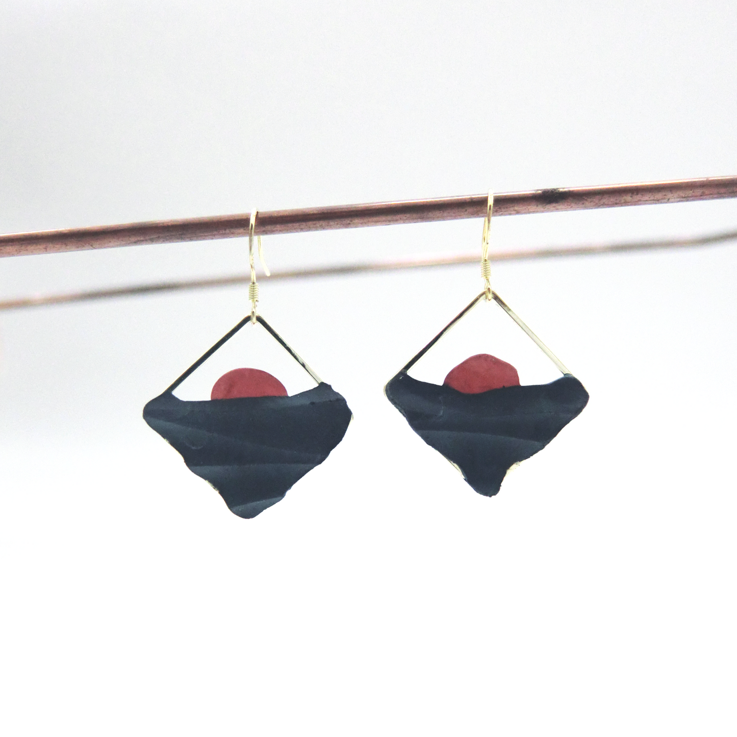 窗外風景系列|日落垂吊水泥耳環 Scenery Series|Sunset Cement Earrings