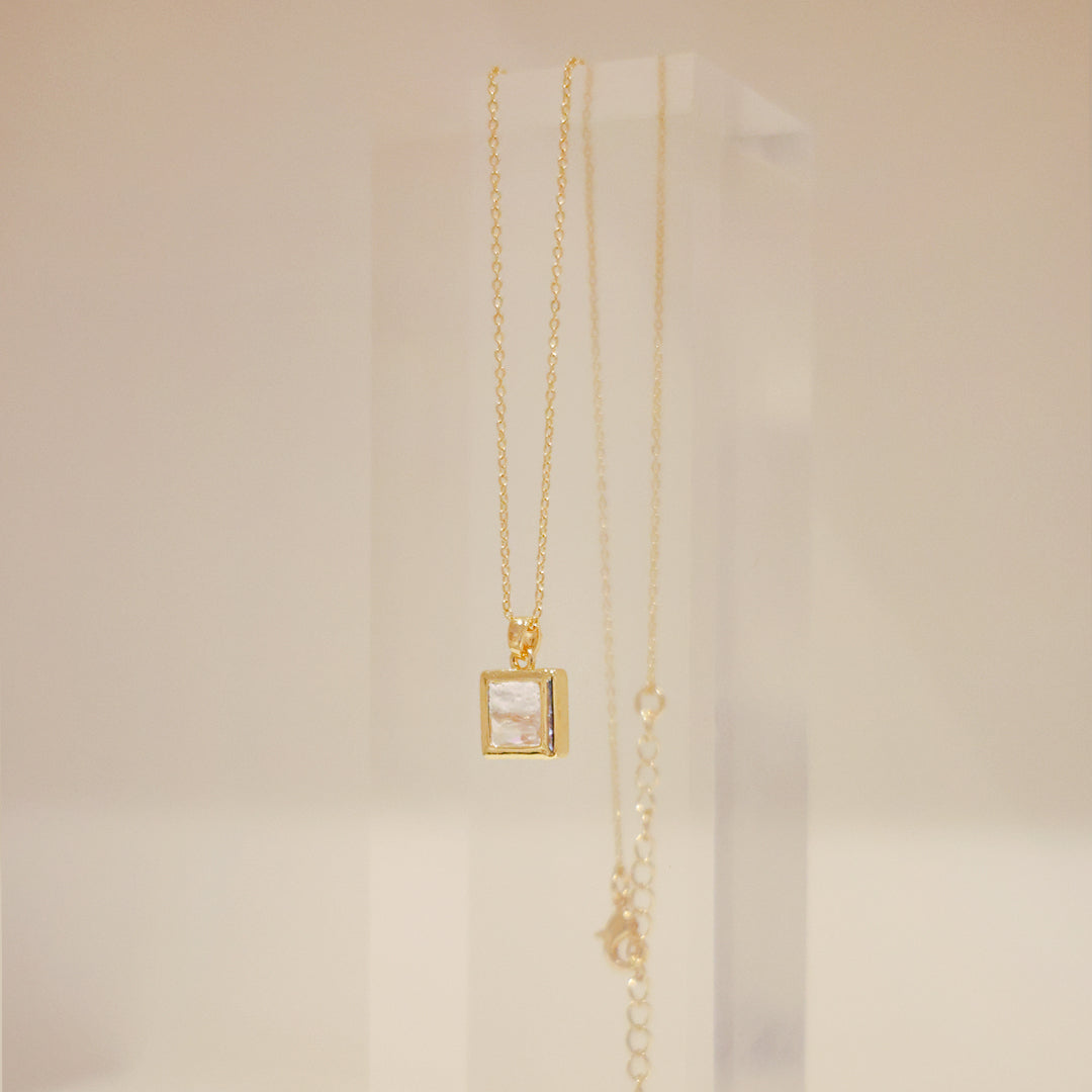 水晶系列｜白晝方形水晶金項鏈  Crystal Series｜Day Square Crystal Gold Necklace
