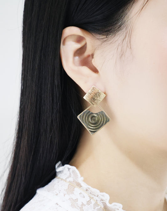 水紋系列｜金黑菱形金屬水紋耳環 Wave Series｜Black Gold Rhombus Metal Wave Earrings