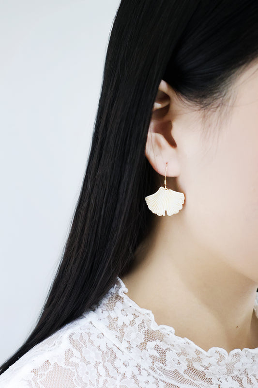 銀杏系列｜銀杏白金短水泥耳環 Ginkgo Series｜Ginkgo White Gold Cement Pendant Earrings