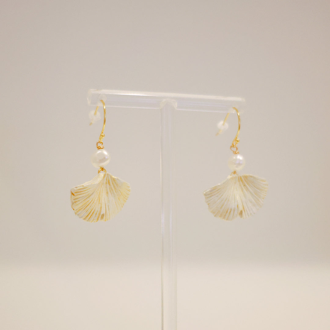 銀杏系列｜金白銀杏珍珠水泥耳環 Ginkgo Series｜Gold Ginkgo Pearl Cement Pendant Earrings