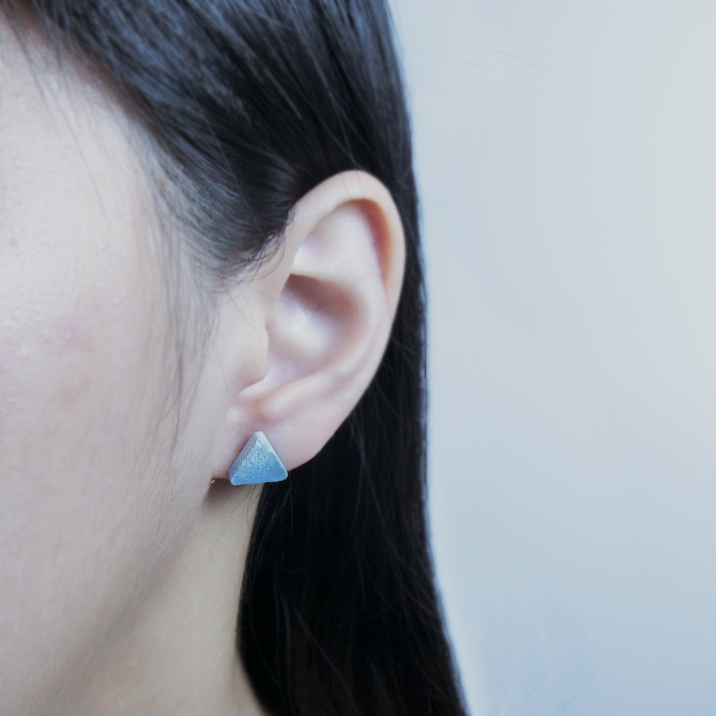 節氣系列｜小雪(藍)貼耳水泥耳環 Solar term Series｜Minor Snow triangle cement earring