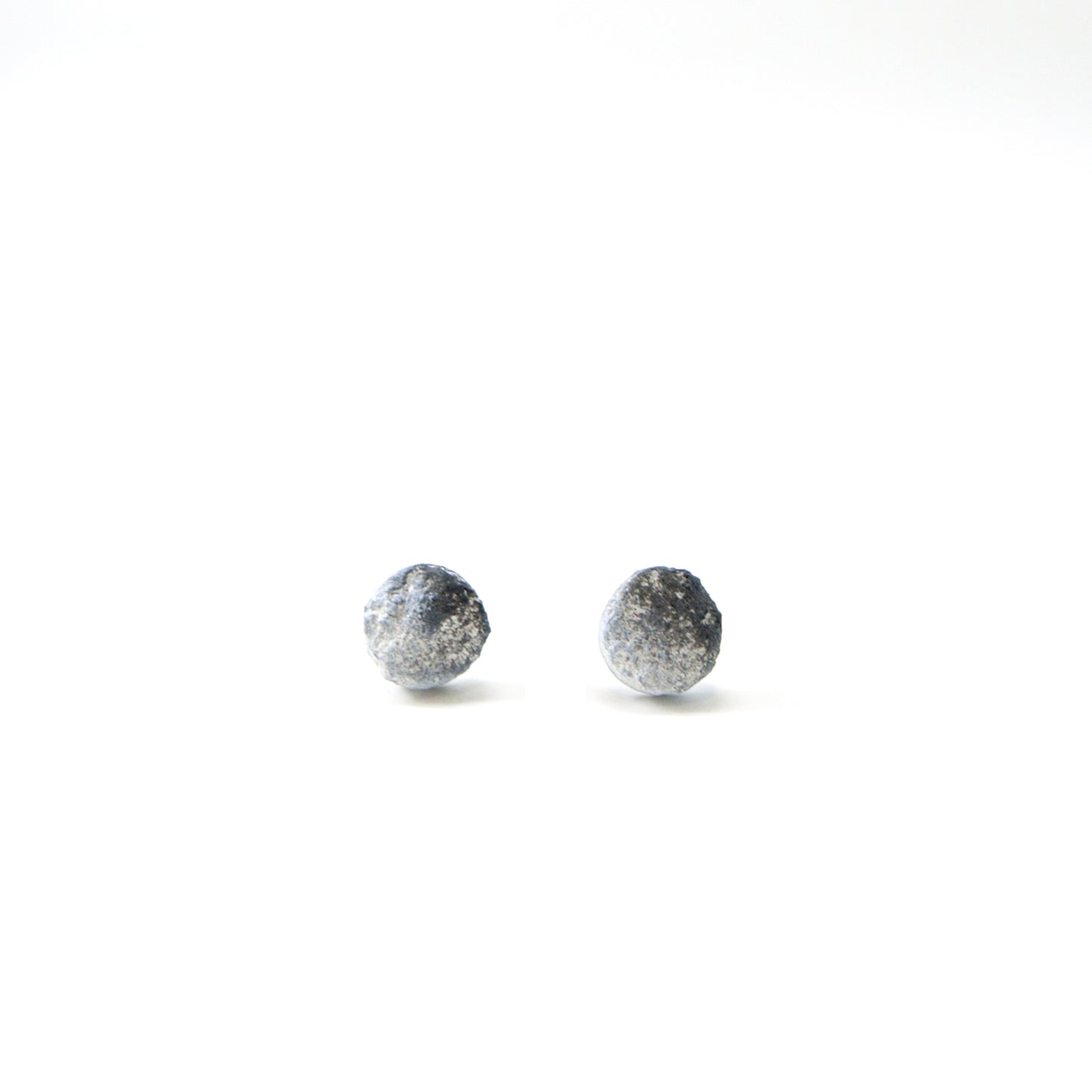 月球系列｜下弦月水泥貼耳耳環 Moon Series｜Half Moon Cement Earrings