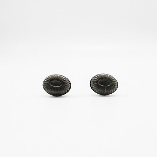 金屬系列｜復古金屬質感貼耳水泥耳環-金絃 Metal Series｜Vintage Metal- Gold String Cement Earrings