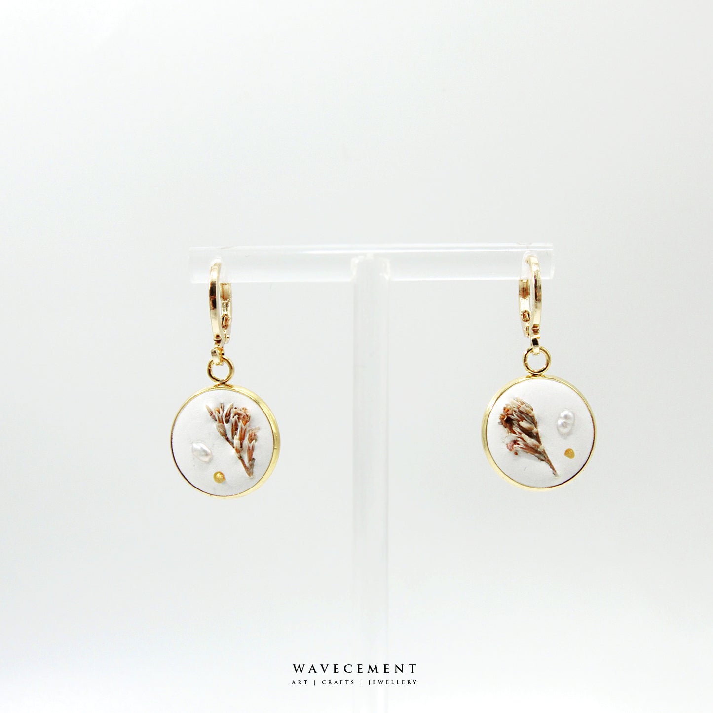 星雲系列｜珍珠乾燥花水泥耳環 Nebula Series｜Pearl Flower Cement Earrings