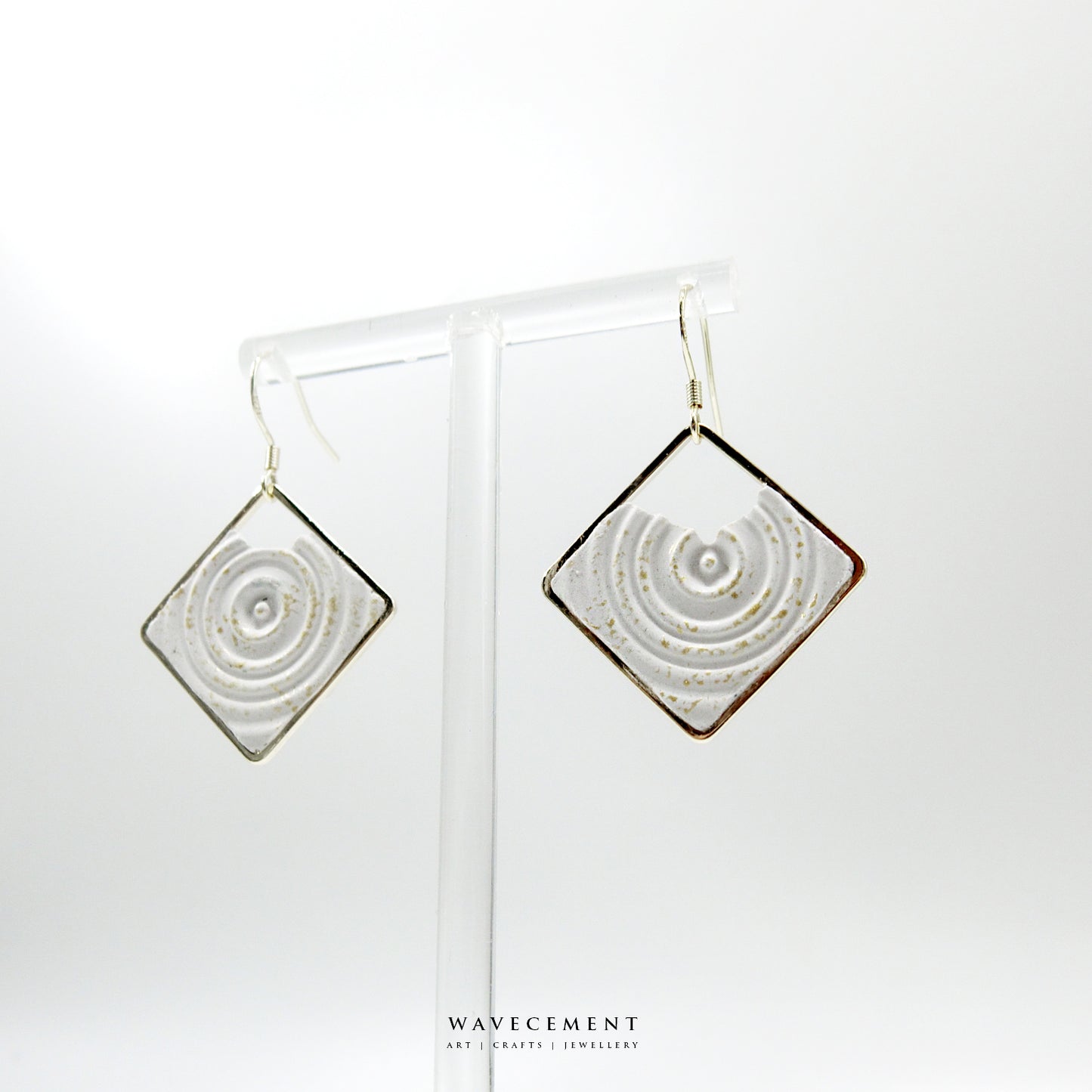 水紋系列｜菱形垂吊水泥耳環 Wave Pattern Series｜Diamond Cement Earrings