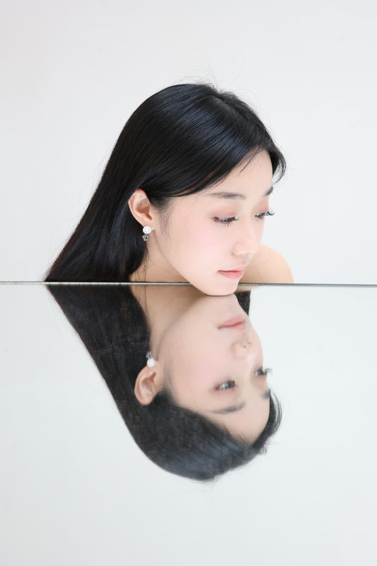 繡球花系列｜銀白小黑繡球花耳環 Hydrangea Series｜Silver White Mini Black Hydrangea Earrings