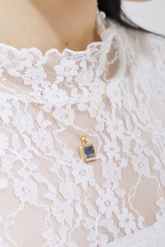 水晶系列｜黑夜方形水晶金項鏈  Crystal Series｜Night Square Crystal Gold Necklace