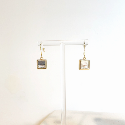水晶系列 Crystal Series - 白晝/黑夜方形水晶金耳環