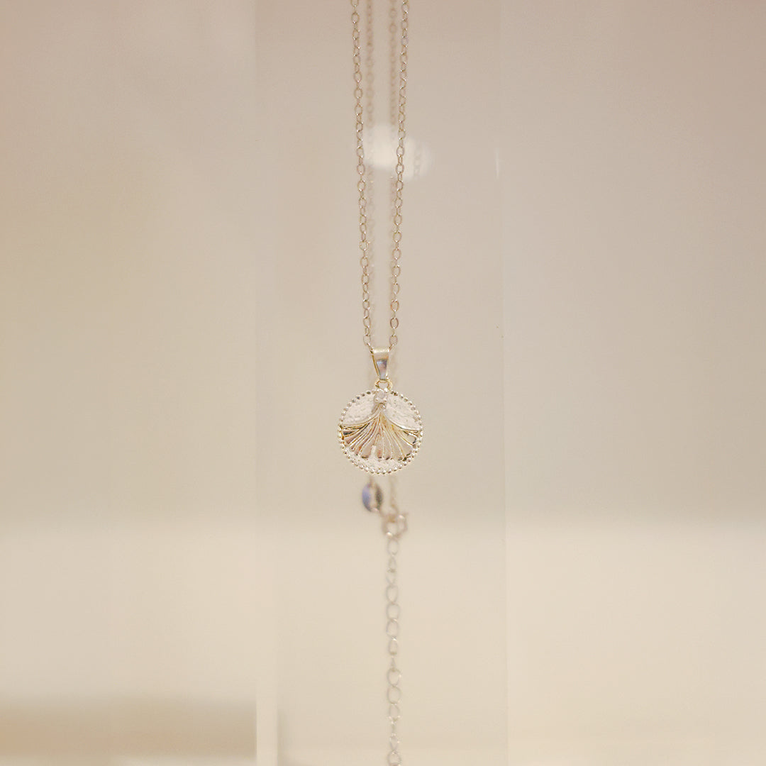 羅盤系列｜銀白銀杏羅盤項鏈  Compass Series｜White Ginkgo Compass Silver Necklace