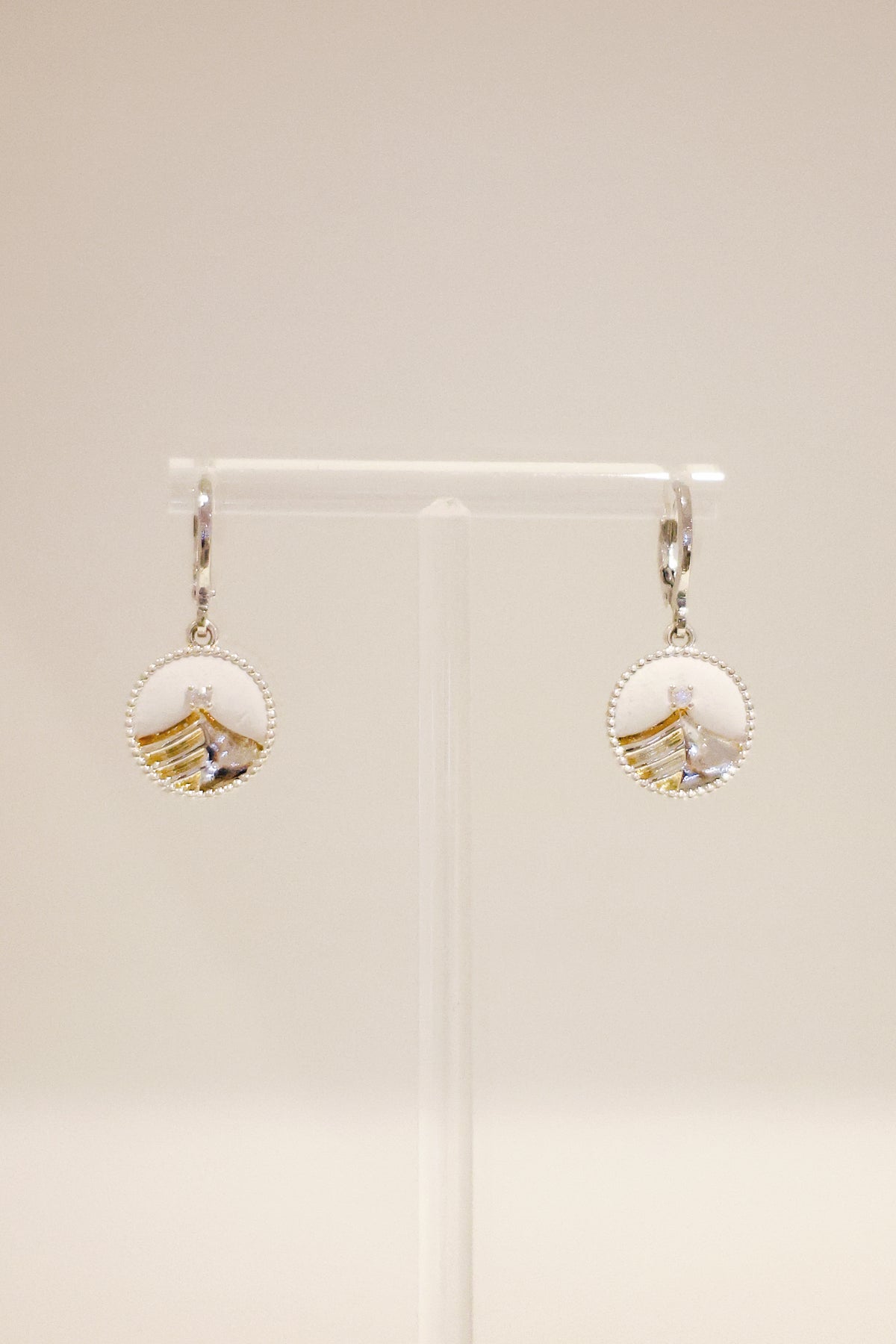 羅盤系列｜銀白沙丘羅盤耳環  Compass Series｜Silver White Dune Compass Earrings