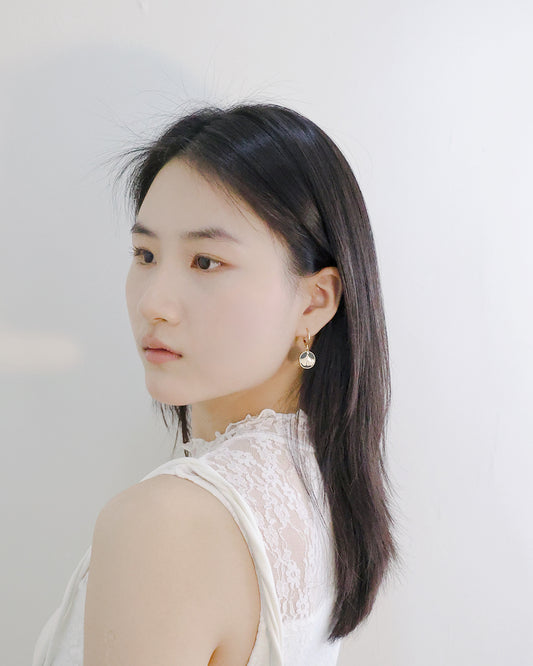 羅盤系列｜金黑銀杏羅盤耳環  Compass Series｜Black Ginkgo Compass Gold Earrings