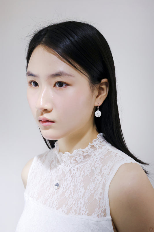 羅盤系列｜銀白沙丘羅盤耳環  Compass Series｜Silver White Dune Compass Earrings